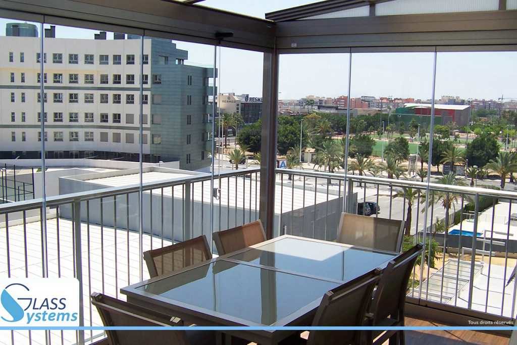 Fermer son balcon avec du verre Fermer balcon verre