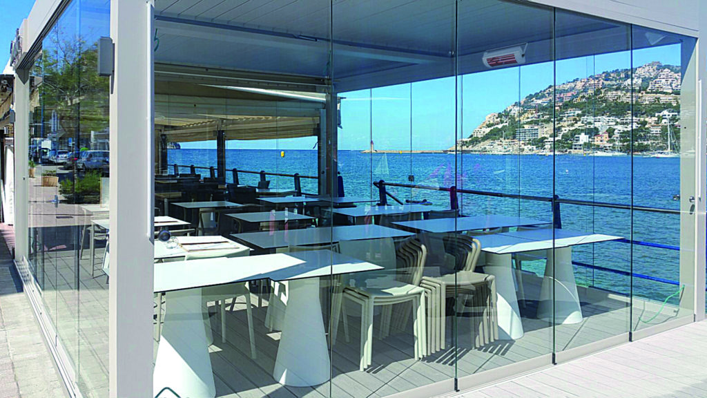 Chauffage infrarouge pour pergola