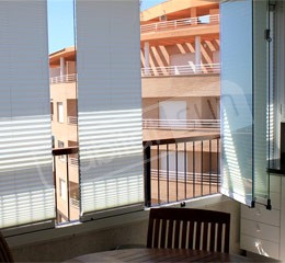 Protection solaire sur verre