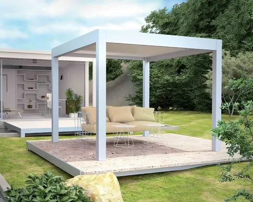 Pergola à toiture autoportante fixe, compatible avec la Pergola Bioclimatique Glass Systems pour étendre la zone d'ombrage de la terrasse ou du jardin